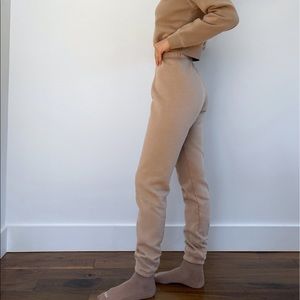 TNA Cozy Fleece Perfect Hi-Rise Sweatpant